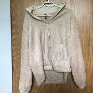 DIVIED FLUFFY ZIP UP